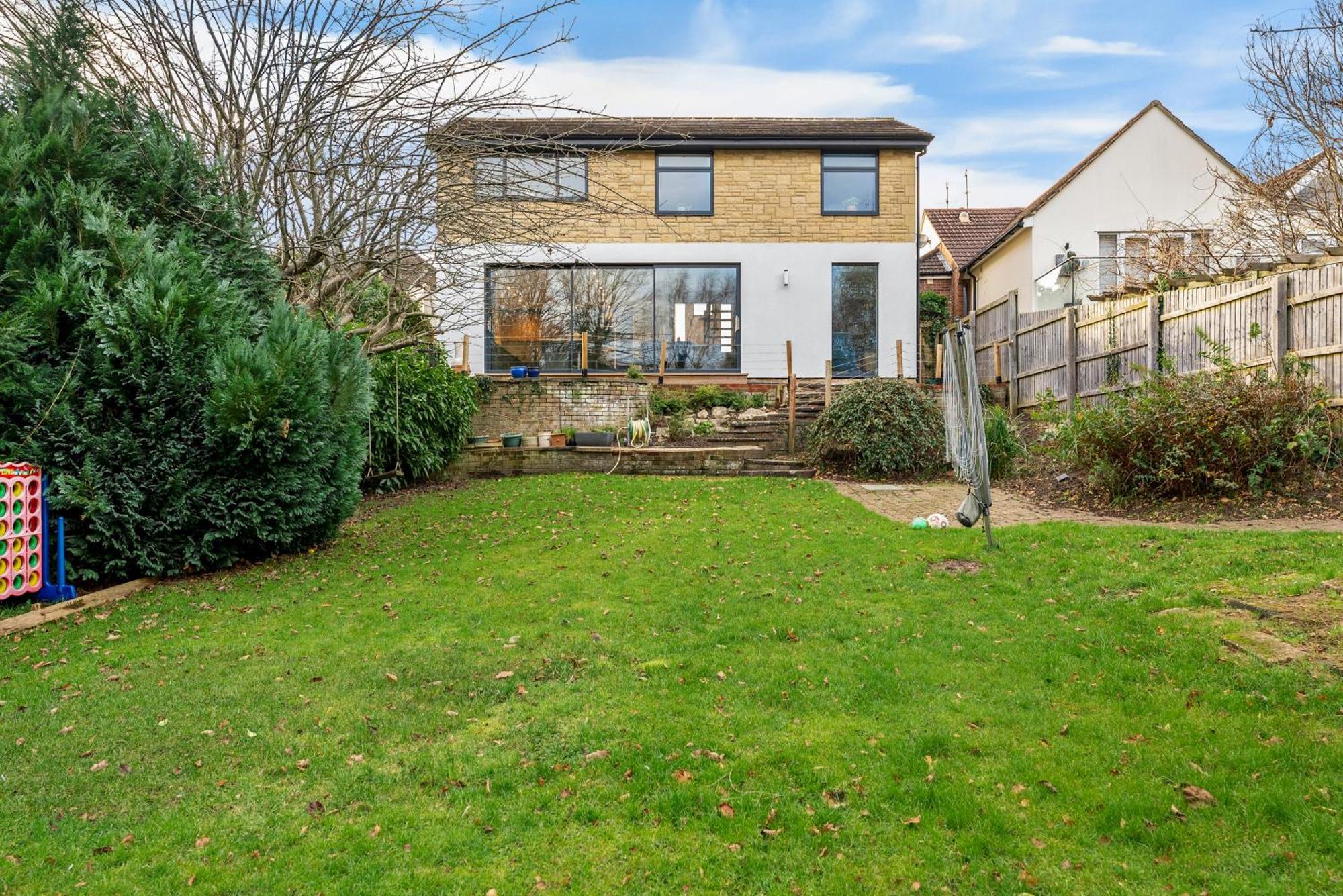 Elegant Retreat In Cheltenham - Garden & Parking Included Екстер'єр фото
