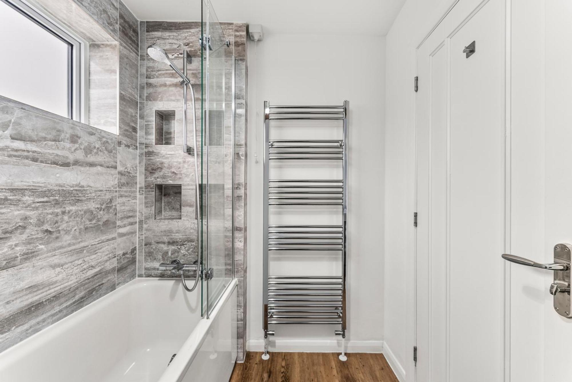 Elegant Retreat In Cheltenham - Garden & Parking Included Екстер'єр фото